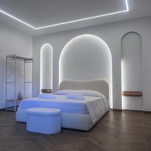 Suite with Hot Tub