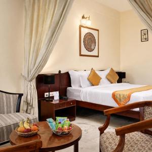 Superior Double or Twin Room with Lake View