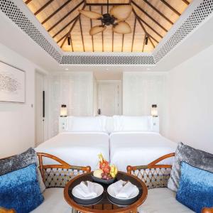 Wellbeing Sanctuary Pool Suite Twin