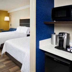 Queen Suite with Two Queen Beds and Sofa Bed