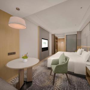 Standard King Room - Accessible