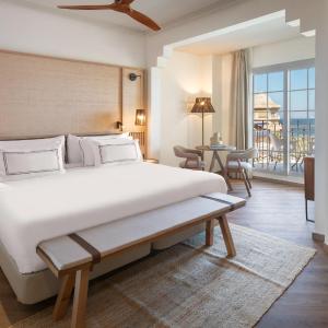 The Level Premium Room with Sea View