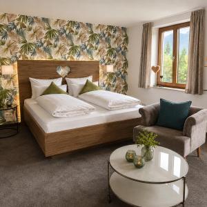 Superior Double Room with Mountain View