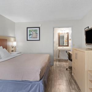 Deluxe Single Room
