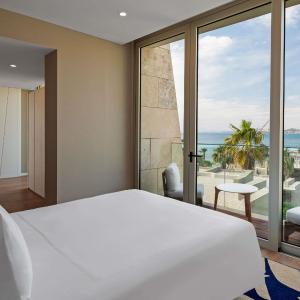 Family Suite with Sea View