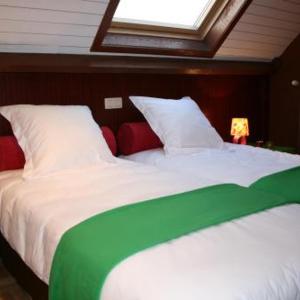 Double Room with Shower