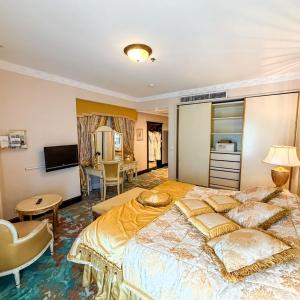 Royal Suite