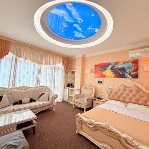 Two-Bedroom Suite