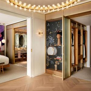 BoTree and Deluxe Connecting Family Suite