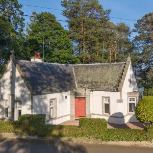 Three-Bedroom Cottage