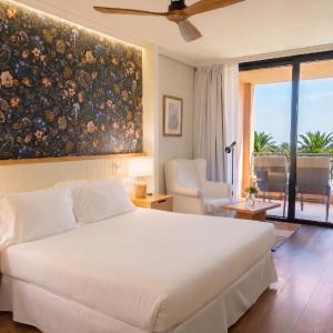 Double Room (1 Adult)