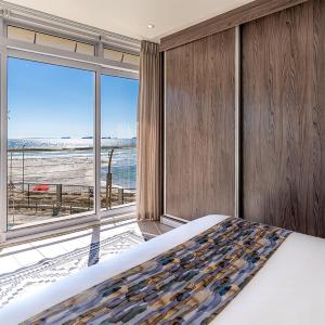 Two-Bedroom Apartment with Ocean View