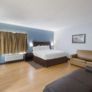 Suite Studio King Room Non-Smoking