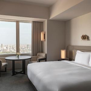 King Room with City View