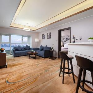 Two-Bedroom Suite with two breakfast