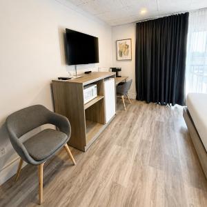 Family Double Room