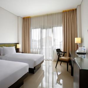 Twin Room with Balcony