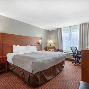 King Room - Accessible/Non-Smoking