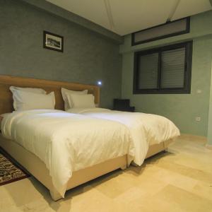 Deluxe Single Room with Balcony