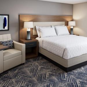 King Studio Suite