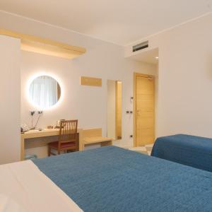 Quadruple Room with Balcony