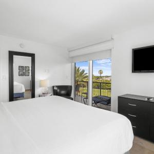 Two-Bedroom Deluxe Apartment