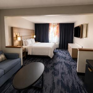King Suite with Sofa Bed
