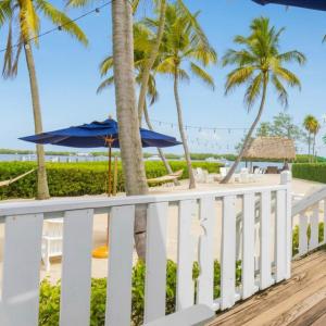 Double Room with Balcony and Sea View
