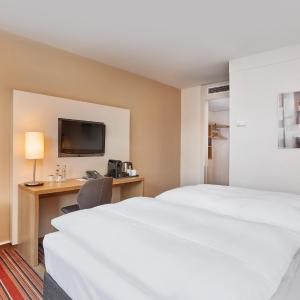 Premium King Room with Sofa Bed - Top Floor