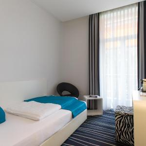 Standard Single Room with Balcony