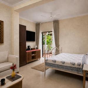 Deluxe Room with Balcony