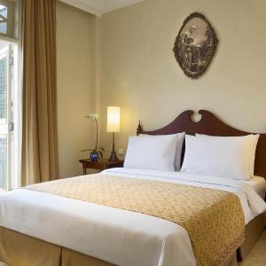 Superior Heritage Queen or Twin Room