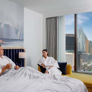 Executive King Room with Park View - Lounge Access