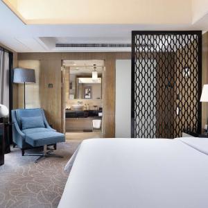 Executive King Room