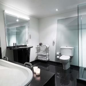 Two Bedroom Apartment 