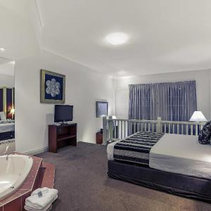 Executive King Suite with Spa