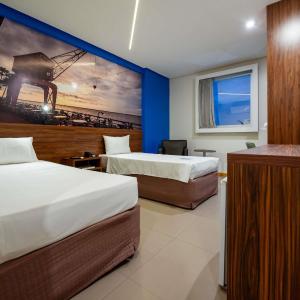 Superior Room with Two Twin Beds