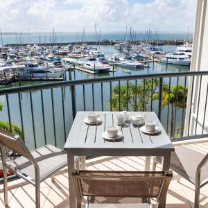Two-Bedroom Dual Key Apartment Marina Facing