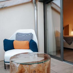 Deluxe Double Room with Garden Terrace