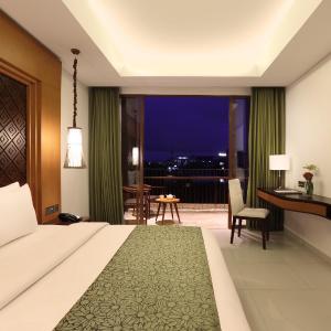 Flash Deal - Deluxe Room