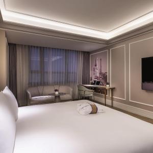 Executive King Room