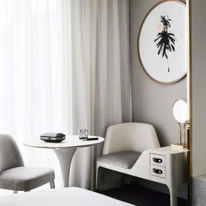 Classic Queen Room with Two Queen Beds