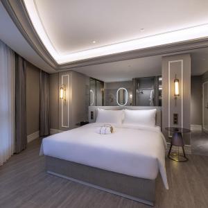 Privilege King Room