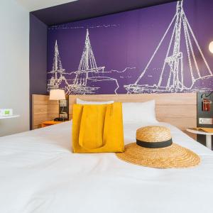 Standard Double Room with Sofa
