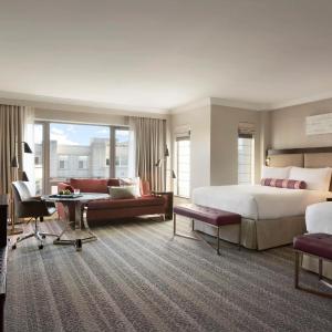 Signature Queen Room with Two Queen Beds