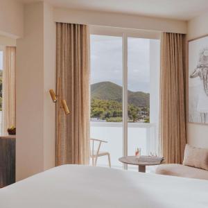 Platinum Suite