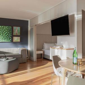 Hotel Room with Plunge Pool