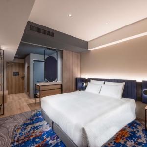 Standard Double Room with Shower Booth