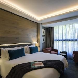 Classic King Room
