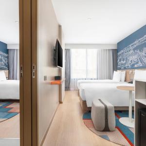 Standard Twin Room with Free Breakfast
